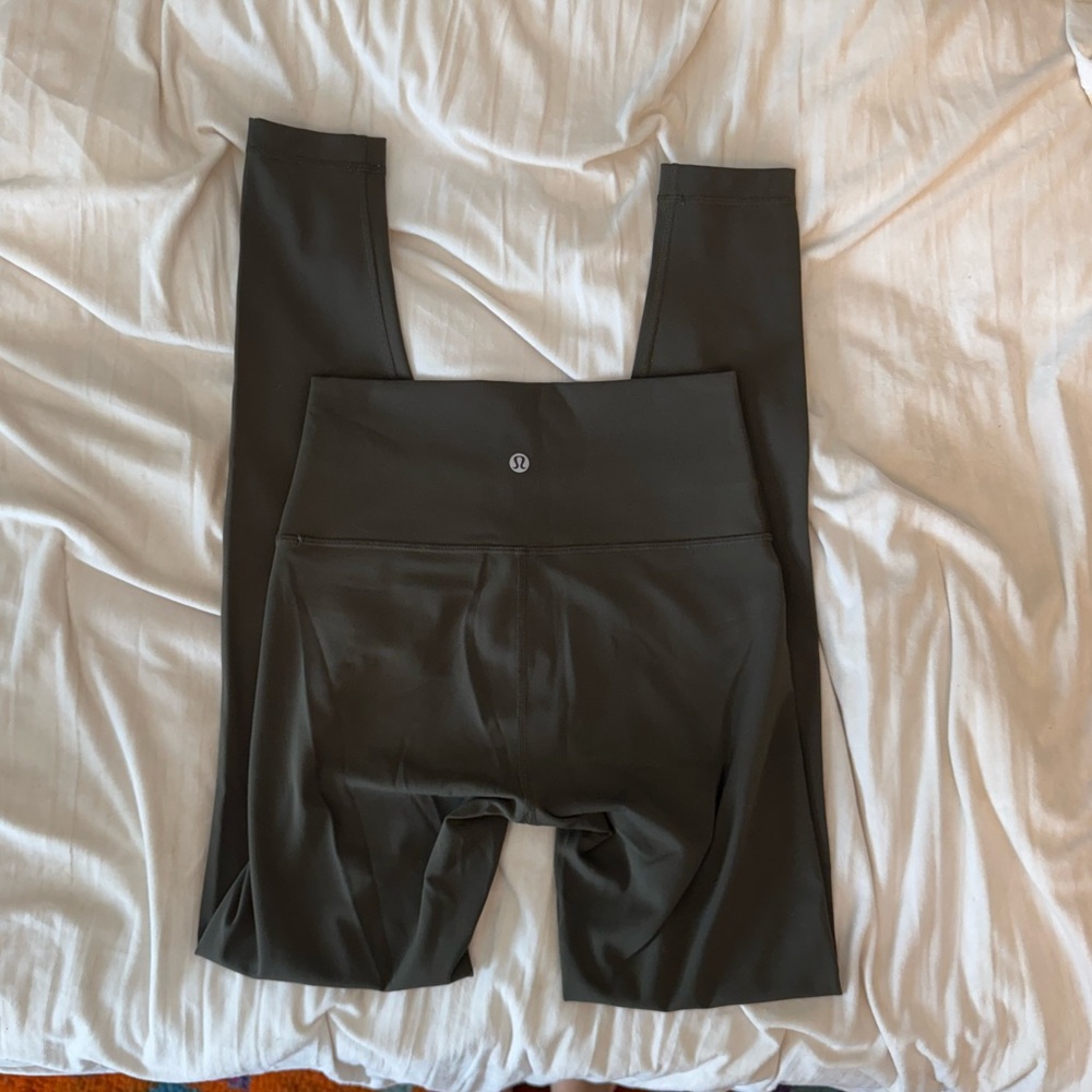 Lululemon 28” leggings size 4